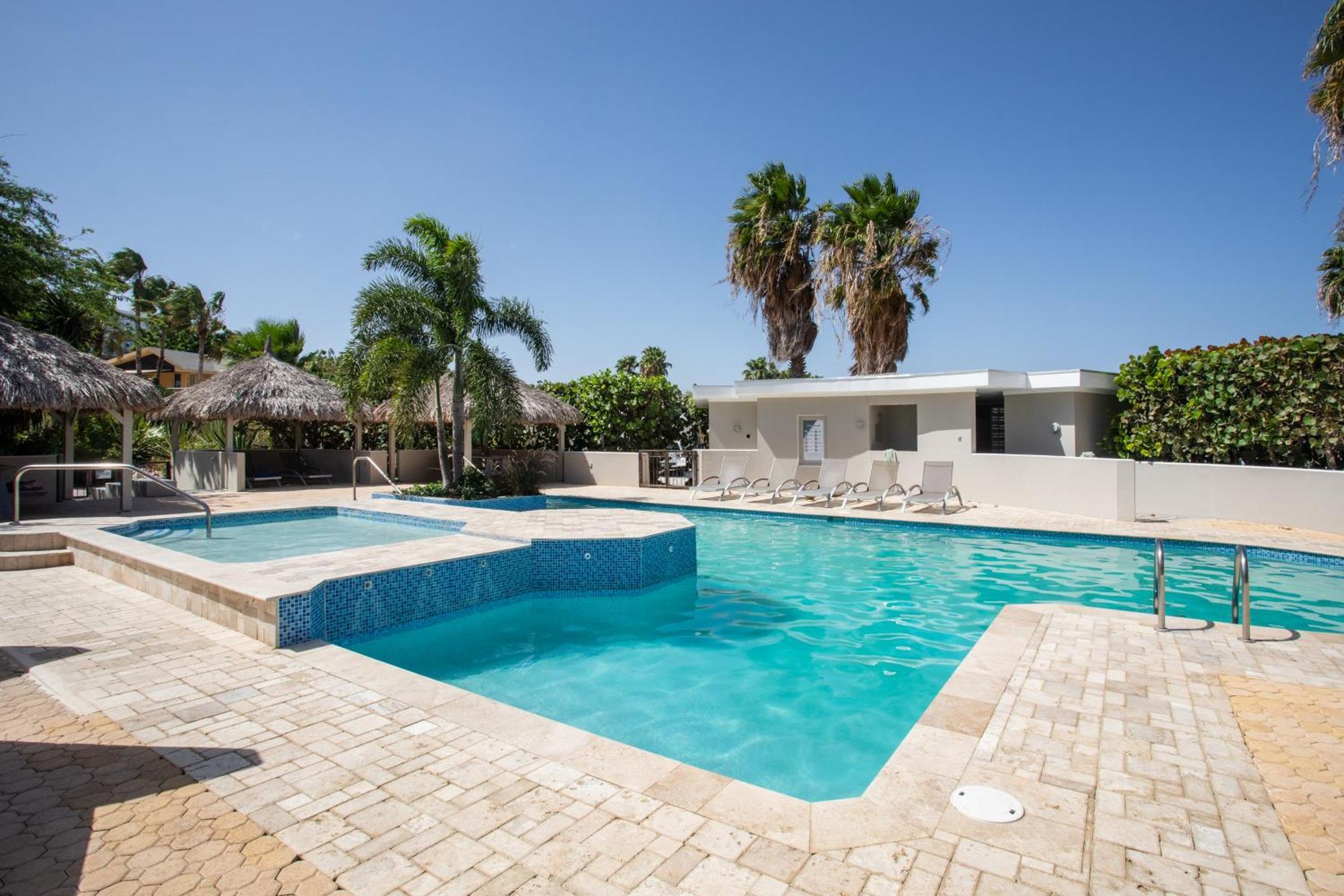 Villa Tranquil Retreat à Willemstad Extérieur photo